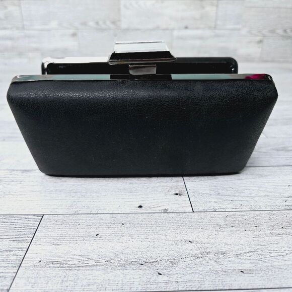 MMS Design Studio Hard Side Clam Shell Clutch Evening Special Occasion Bag - Picture 11 of 16